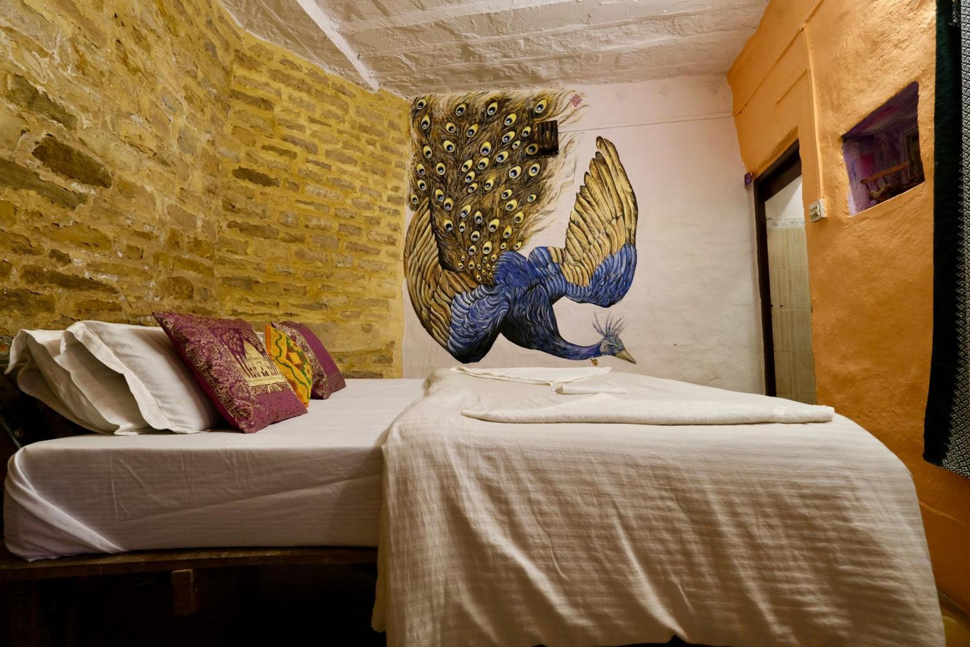Saffron Guest House Dzsaiszalmer Kültér fotó
