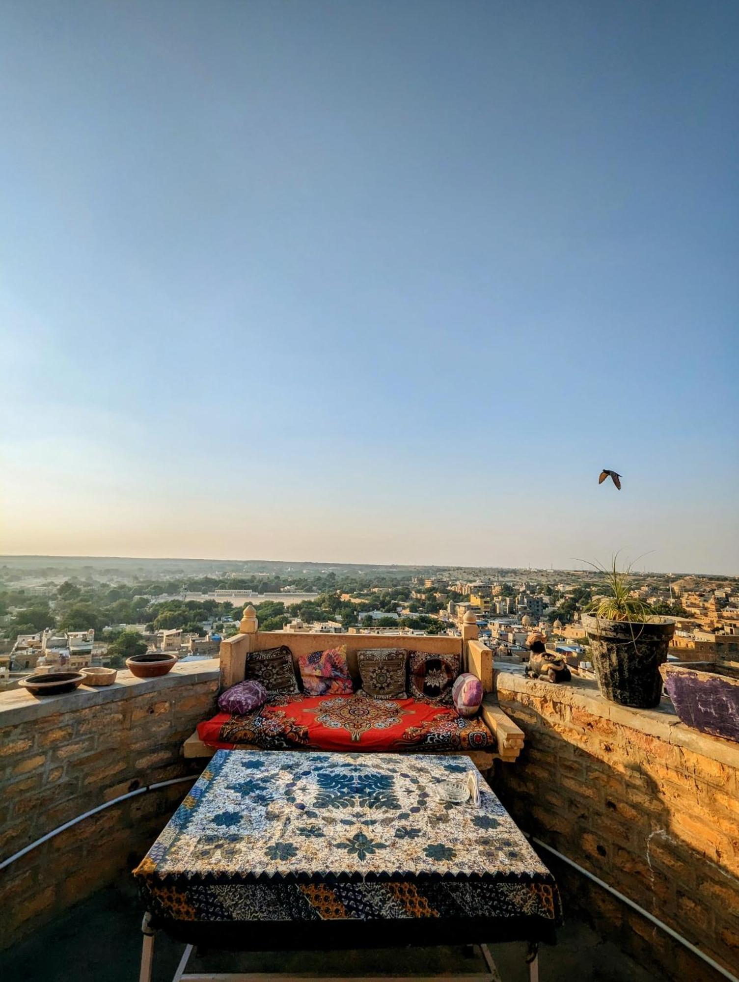 Saffron Guest House Dzsaiszalmer Kültér fotó