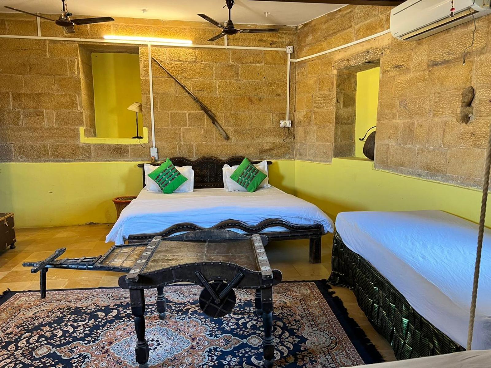 Saffron Guest House Dzsaiszalmer Kültér fotó