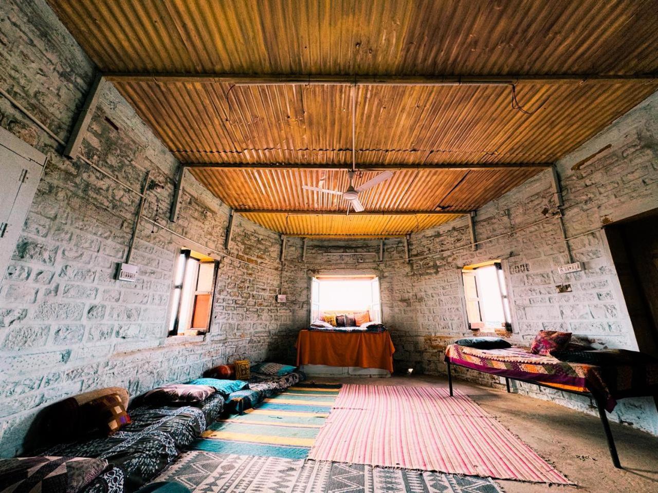 Saffron Guest House Dzsaiszalmer Kültér fotó